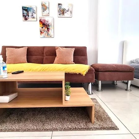 Stylish - 2 Minutes From Kastella * Ларнака