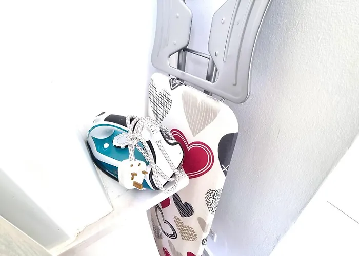 Апартаменти Stylish - 2 Minutes From Kastella *