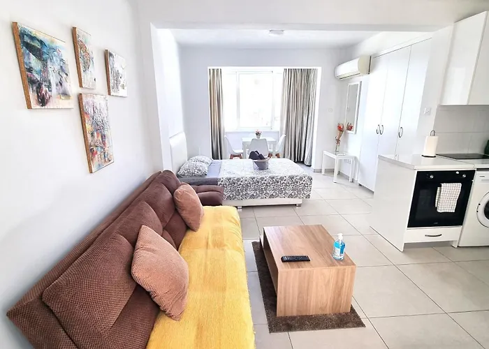 Апартаменты Stylish - 2 Minutes From Kastella